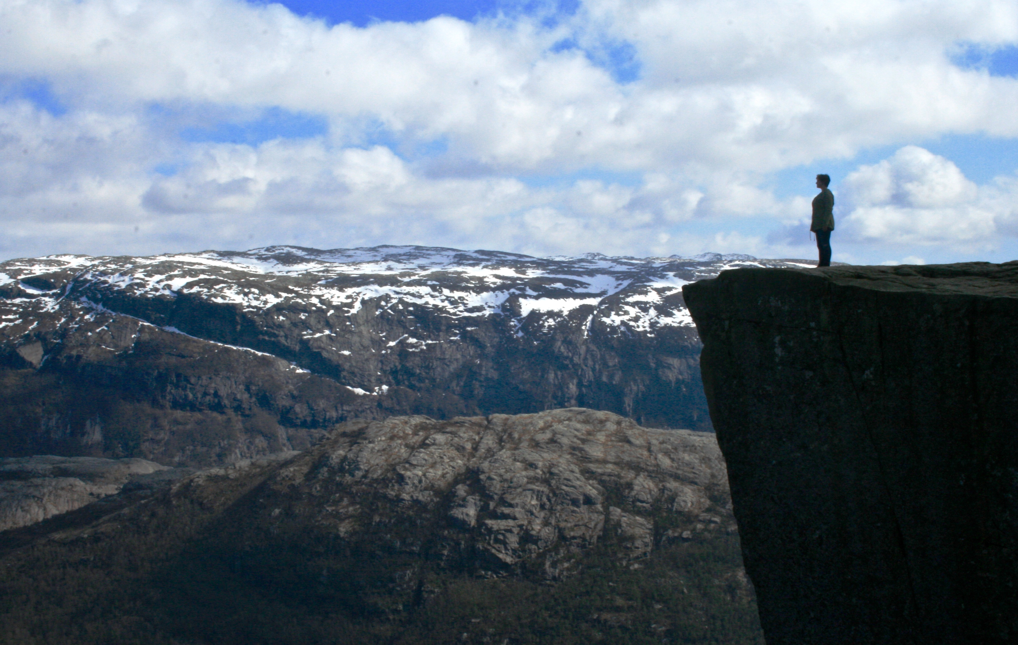 You are currently viewing The Ultimate Guide to Hiking Pulpit Rock in Norway